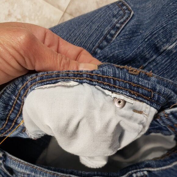 Amanda Gloria Vanderbilt Jeans Mid Rise Straight Leg Stretch Womens Size 10P - Picture 7 of 9